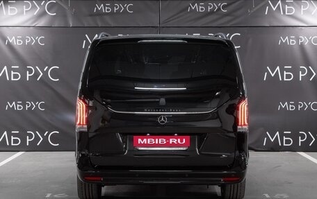 Mercedes-Benz V-Класс, 2025 год, 18 900 000 рублей, 4 фотография