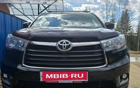 Toyota Highlander III, 2014 год, 3 150 000 рублей, 4 фотография