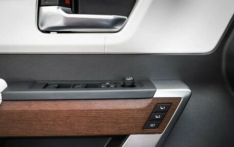 Toyota Tundra, 2024 год, 10 850 000 рублей, 14 фотография