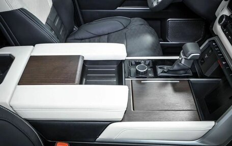 Toyota Tundra, 2024 год, 10 850 000 рублей, 38 фотография