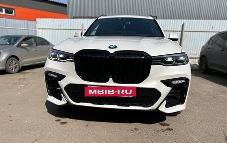 BMW X7, 2019 год, 8 000 000 рублей, 2 фотография