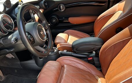 MINI Hatch, 2019 год, 3 400 000 рублей, 5 фотография