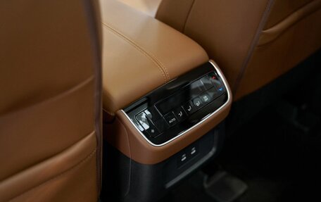 Nissan Pathfinder, 2024 год, 6 199 900 рублей, 30 фотография