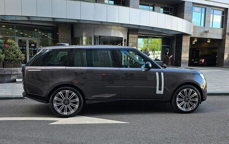 Land Rover Range Rover IV рестайлинг, 2024 год, 23 800 000 рублей, 3 фотография