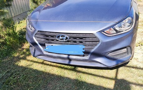 Hyundai Solaris II рестайлинг, 2018 год, 1 290 000 рублей, 2 фотография
