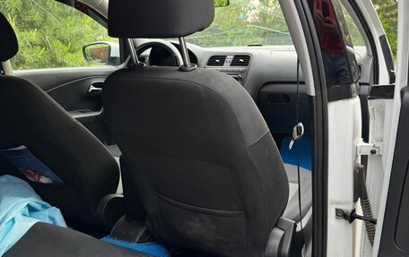 Volkswagen Polo VI (EU Market), 2014 год, 850 000 рублей, 11 фотография