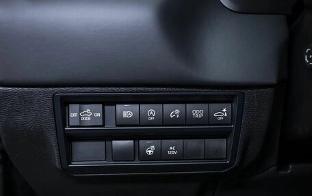 Toyota Tundra, 2024 год, 10 200 000 рублей, 14 фотография