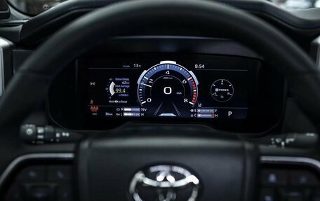 Toyota Tundra, 2024 год, 10 200 000 рублей, 34 фотография