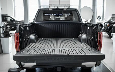 Toyota Tundra, 2022 год, 10 000 000 рублей, 6 фотография