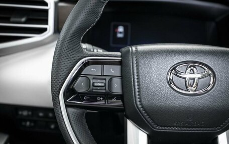 Toyota Tundra, 2022 год, 10 000 000 рублей, 26 фотография