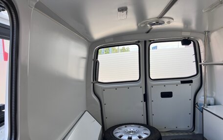 Volkswagen Transporter T6 рестайлинг, 2019 год, 2 680 000 рублей, 30 фотография