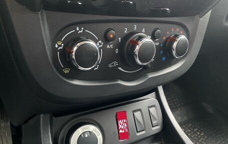Renault Duster I рестайлинг, 2015 год, 1 040 000 рублей, 12 фотография