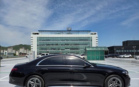 Mercedes-Benz S-Класс, 2022 год, 7 600 000 рублей, 3 фотография