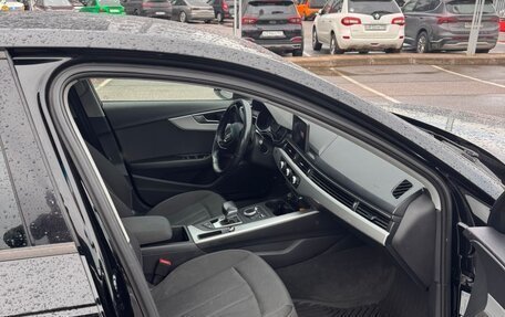 Audi A4, 2019 год, 1 950 000 рублей, 10 фотография