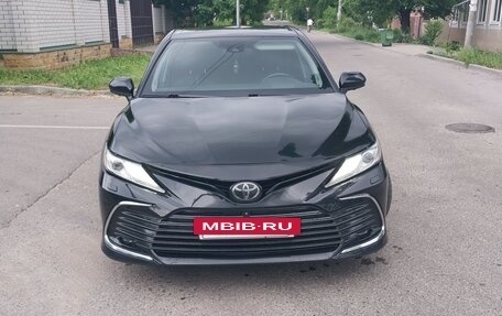 Toyota Camry, 2019 год, 2 900 000 рублей, 7 фотография