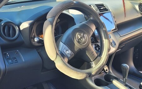 Toyota RAV4, 2005 год, 1 150 000 рублей, 3 фотография