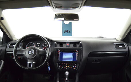 Volkswagen Jetta VI, 2012 год, 770 000 рублей, 11 фотография