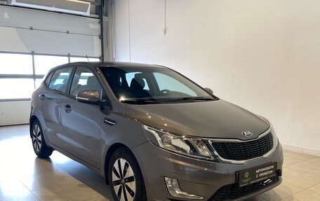 KIA Rio III рестайлинг, 2014 год, 985 000 рублей, 2 фотография