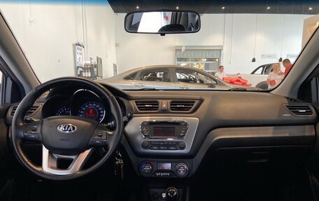KIA Rio III рестайлинг, 2014 год, 985 000 рублей, 28 фотография