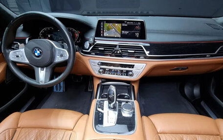 BMW 7 серия, 2022 год, 6 890 000 рублей, 3 фотография