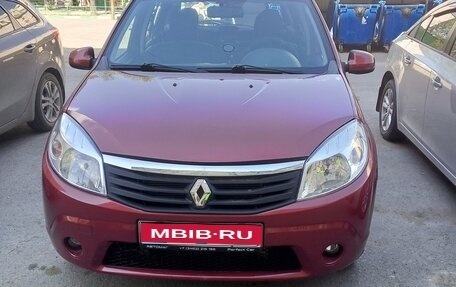 Renault Logan I, 2010 год, 650 000 рублей, 1 фотография