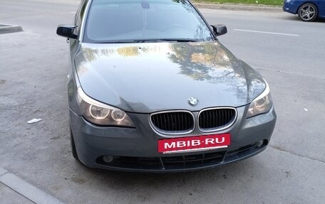 BMW 5 серия, 2004 год, 1 200 000 рублей, 6 фотография