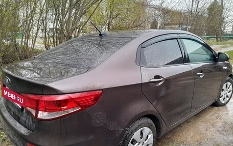 KIA Rio III рестайлинг, 2017 год, 950 000 рублей, 2 фотография