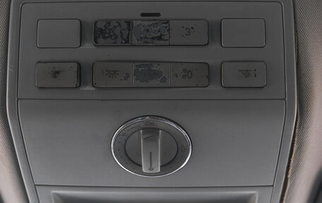 Volkswagen Touareg III, 2005 год, 699 000 рублей, 20 фотография