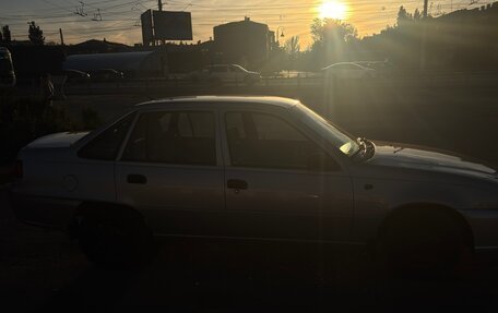Daewoo Nexia I рестайлинг, 2010 год, 350 000 рублей, 3 фотография