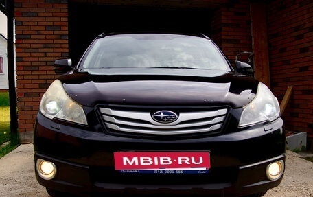 Subaru Outback IV рестайлинг, 2011 год, 1 500 000 рублей, 2 фотография