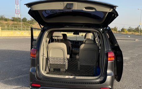 KIA Carnival III, 2019 год, 2 699 999 рублей, 3 фотография