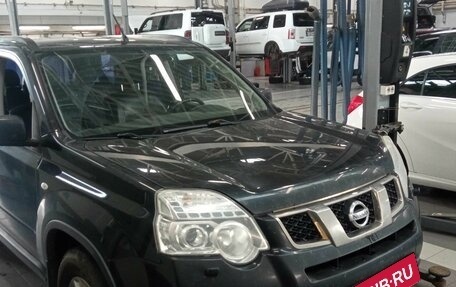 Nissan X-Trail, 2013 год, 1 335 000 рублей, 2 фотография