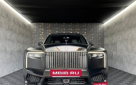 Rolls-Royce Cullinan, 2025 год, 81 000 000 рублей, 2 фотография