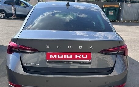 Skoda Octavia IV, 2021 год, 2 450 000 рублей, 2 фотография