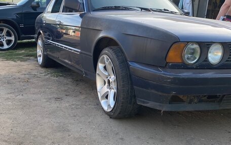 BMW 5 серия, 1989 год, 340 000 рублей, 2 фотография