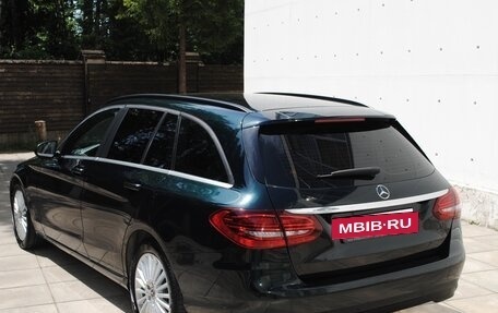 Mercedes-Benz C-Класс, 2019 год, 2 490 000 рублей, 4 фотография