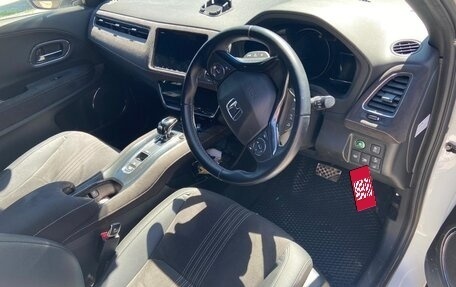 Honda Vezel, 2019 год, 2 000 000 рублей, 3 фотография