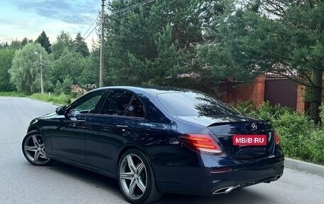 Mercedes-Benz E-Класс, 2016 год, 3 150 000 рублей, 3 фотография