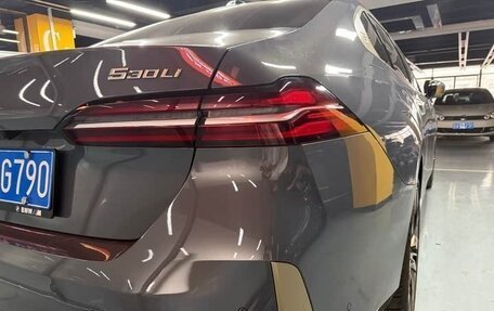 BMW 5 серия, 2024 год, 6 380 000 рублей, 13 фотография
