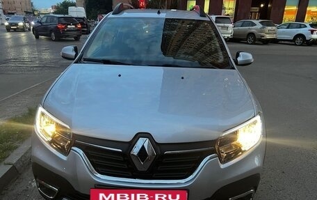 Renault Sandero II рестайлинг, 2018 год, 980 000 рублей, 3 фотография