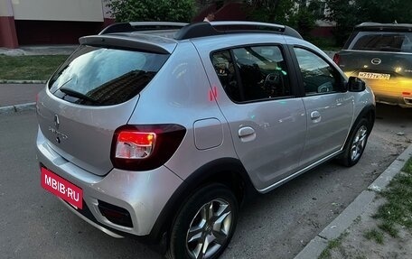 Renault Sandero II рестайлинг, 2018 год, 980 000 рублей, 10 фотография