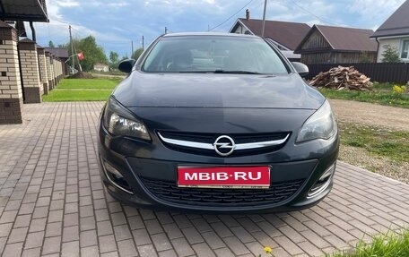 Opel Astra J, 2013 год, 750 000 рублей, 1 фотография