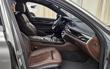 BMW 7 серия, 2021 год, 6 020 000 рублей, 11 фотография