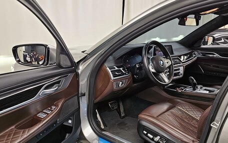BMW 7 серия, 2021 год, 6 020 000 рублей, 10 фотография