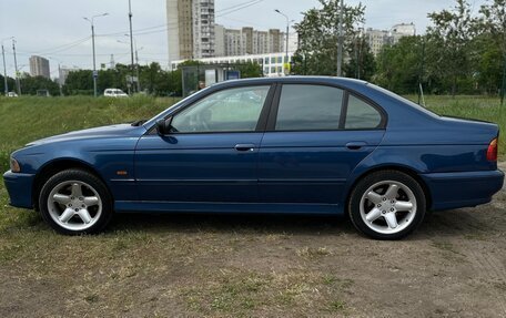 BMW 5 серия, 2001 год, 1 500 000 рублей, 3 фотография