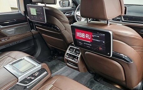 BMW 7 серия, 2021 год, 6 020 000 рублей, 18 фотография
