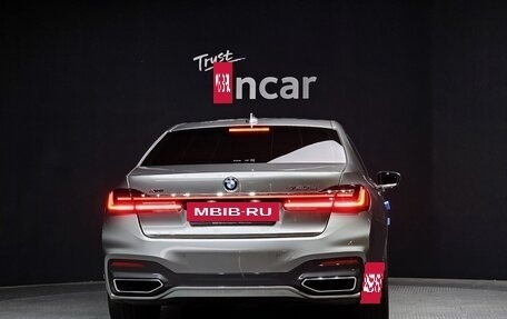 BMW 7 серия, 2021 год, 6 020 000 рублей, 4 фотография