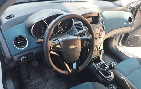 Chevrolet Cruze II, 2012 год, 690 000 рублей, 7 фотография