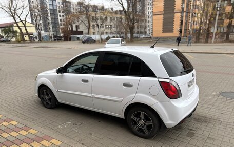 KIA Rio II, 2009 год, 750 000 рублей, 7 фотография