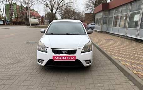 KIA Rio II, 2009 год, 750 000 рублей, 3 фотография